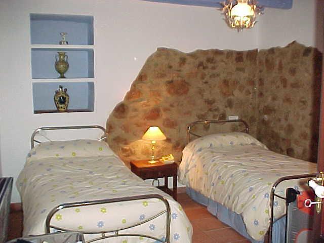 Casa Rural El Trillo Guest House El Alcornocal ภายนอก รูปภาพ