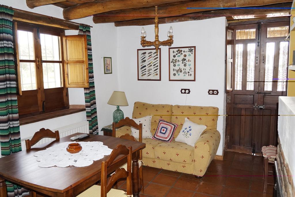 Casa Rural El Trillo Guest House El Alcornocal ภายนอก รูปภาพ